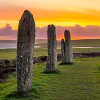/images/apkg/1019/orkney_islands_-_ring_of_brodgar-3576200-500.jpg