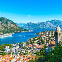 /images/apkg/12952/kotor_-_city_with_bay_of_kotor_view-1144533-500.jpg