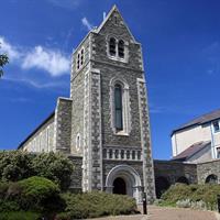 /images/apkg/1732/holyhead_-_bon_saveur_convent_ucheldre_centre-3417091-500.jpg