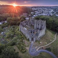 /images/apkg/1732/swansea_-_oystermouth_castle-3420731-500.jpg