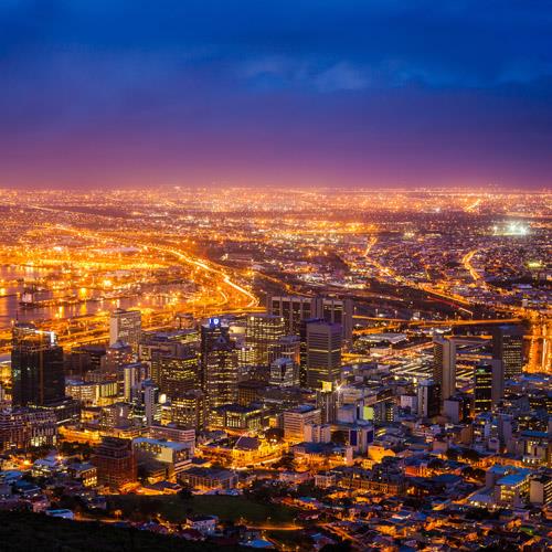 /images/apkg/2652/south_africa_-_cape_town_-_city_by_night-5864360-500.jpg