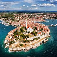 /images/apkg/2654/rovinj_-_old_town_aerial_view-1014767-500.jpg