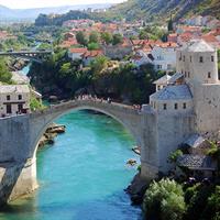/images/apkg/3258/mostar_-_old_bridge_over_the_neretva_river-1144748-500.jpg