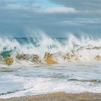 /images/apkg/3975/cape_verde_-_sal_island_-_beach_with_big_waves-1081265-500.jpg