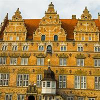/images/apkg/66/aalborg_-_jens_bangs-1744916-500.jpg