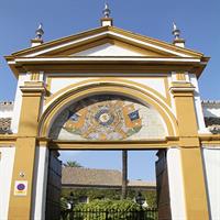 4-Hour Private Guided Walking Tour: Palaces of Seville
