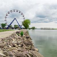 View of Milwaukee and Green Bay (Self Drive)