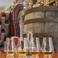 /images/asst/1019/edinburgh_-_malt_whisky-677095-500.jpg