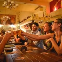 /images/asst/1752/prague_-_beer_tour_-739625-500.jpg