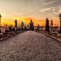 /images/asst/1752/prague_-_charles_bridge_-762414-500.jpg