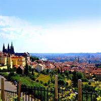 6-hour Welcome to Prague Private Tour