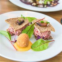 /images/asst/1752/prague_-_food_tour_-679742-500.jpg
