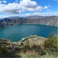 2 volcanoes Cotopaxi and Quilotoa in 1 Day