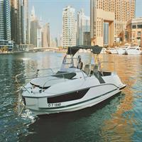 3Hrs private cruise Sea escape: Swim! Tan! Sightsee!