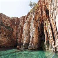 Exclusive Private Tour: Red Rocks &amp; Pakleni Islands