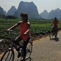 1 Day Yangshuo Cycling and Short Hiking along the Li-River from Xingping