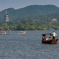 Half-Day Flexible Private Hangzhou Highlight Tour