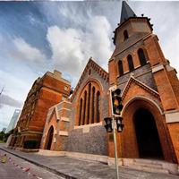 2-Hour In-Depth Private Tour of Shanghai Bund