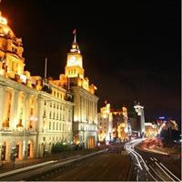 3-Hour Shanghai Night View: The Bund and Luxury Cruise on Huangpu River