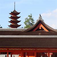 Hiroshima Like a Local: Customized Private Tour