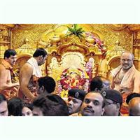 An Evening at Shree Siddhivinayak and the Bandra-Worli Sea Link
