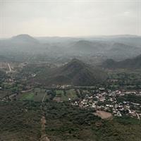 Private Day Tour: Udaipur to Sajjangarh fort (Monsoon Palace)