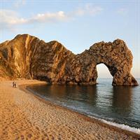 Lulworth Cove &amp; Durdle Door Mini-Coach Tour from Bournemouth