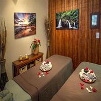 60 Minute Couples Massage