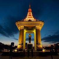 4 Hours Private Phnom Penh National Museum and Royal Palace Tour