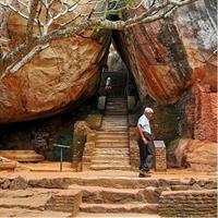 All Inclusive Sigiriya Rock &amp; Dambulla Cave Private Day Trip