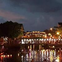 Hoi An city Tour -Morning or Sunset &amp; Riverboat Ride(PrivateTour)