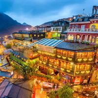 Pingxi Day Trip from Taipei with a Local: Private & Personalized