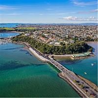 Auckland Coastal Experience - Small Group City &amp; Beach Tour Incl. Wine Tasting