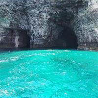 Tour in Malta Boat Charter to Comino and Gozoand Blue Lagoon