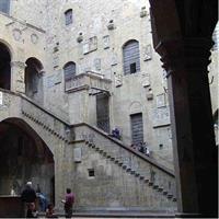 Bargello Museum Private Tour: Michelangelo's Bacchus &amp; Donatello's David