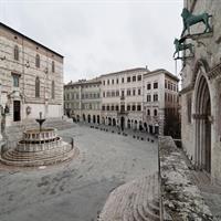 Private Perugia Walking Tour with official guide