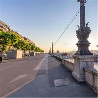 Best Intro Tour of Geneva with a Local