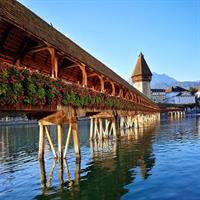 Historic Lucerne: Exclusive Private Tour with a Local