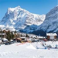 Beginners Ski Day Trip to Jungfrau Ski Region from Lucerne