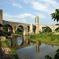 /images/asst/966/barcelona_-_besalu_bridge_-778530-500.jpg