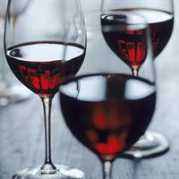 /images/asst/966/madrid_-_wine_-653609-500.jpg