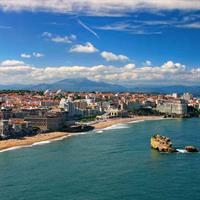 /images/asst/970/biarritz_-_city_view-653057-500.jpg