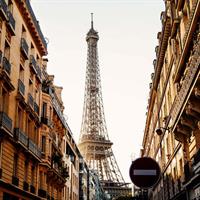 /images/asst/970/paris_-_streets_-689270-500.jpg
