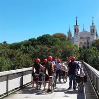 4h Complete Lyon Experience: E-Bike, Food Tasting &amp; Old Town Walk