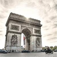 1st Day in Paris Discovery Private Tour: &#x27;How-to&#x27; Orientation &amp; Sightseeing Fun!