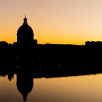 Toulouse Private Walking Tour with a Local