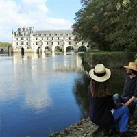 Loire Valley Day Tour Chambord and Chenonceau plus Lunch at a Private Castle
