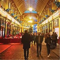 A Christmas Carol and Charles Dickens Old London Walking Tour