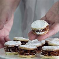 BA: Empanadas and Alfajores Cooking Experience in Palermo