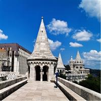 4 hours Budapest walking tour with Parliament tour option